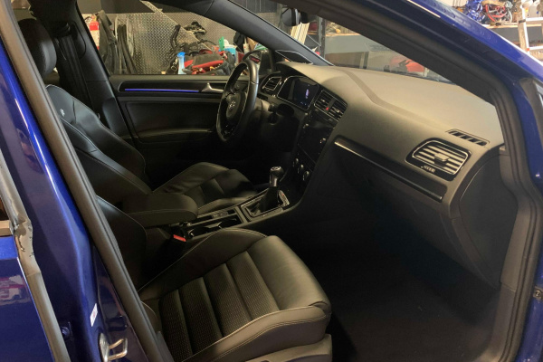 фото Volkswagen golf S