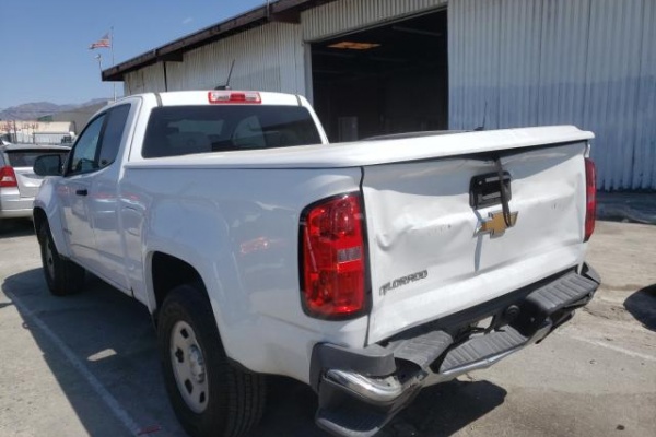 фото Chevrolet COLORADO LT