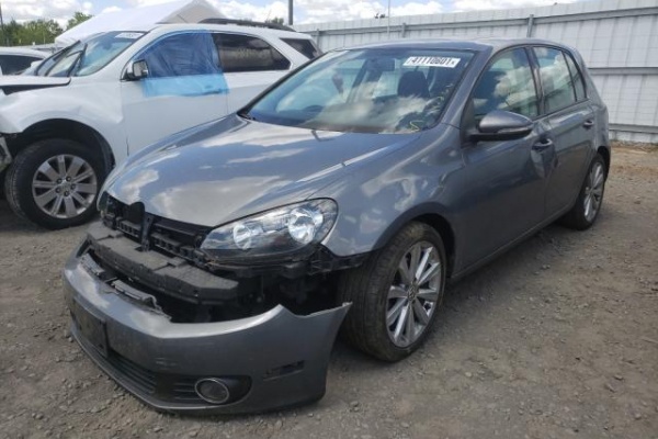 фото Volkswagen golf S/SE