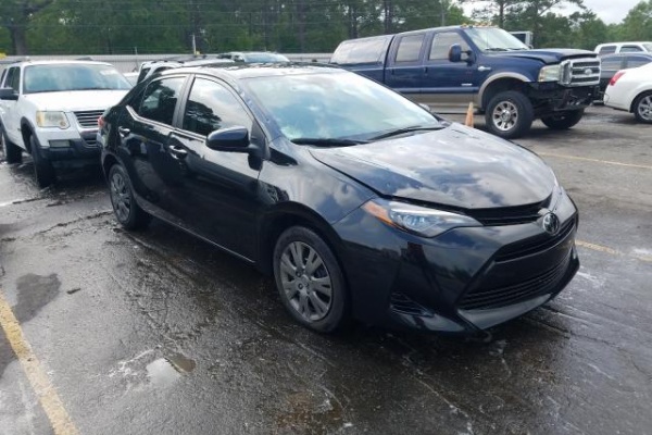 фото Toyota COROLLA L