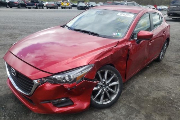 фото Mazda 3 TOURING