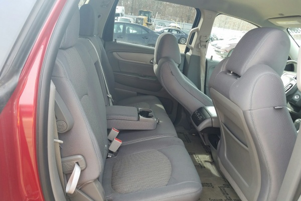 фото Chevrolet Traverse LT