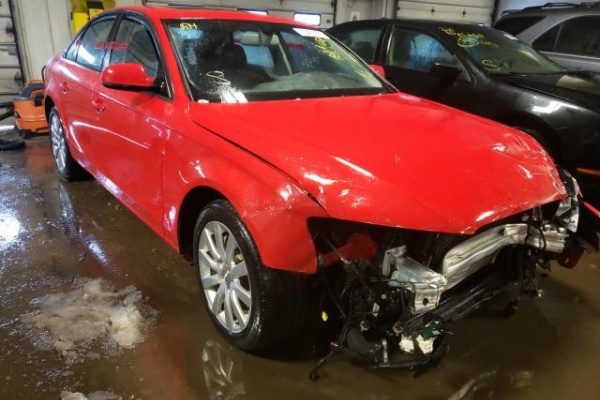 фото Audi A4 Premium