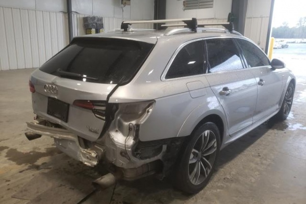 фото Audi A4 Premium Plus ALLROAD