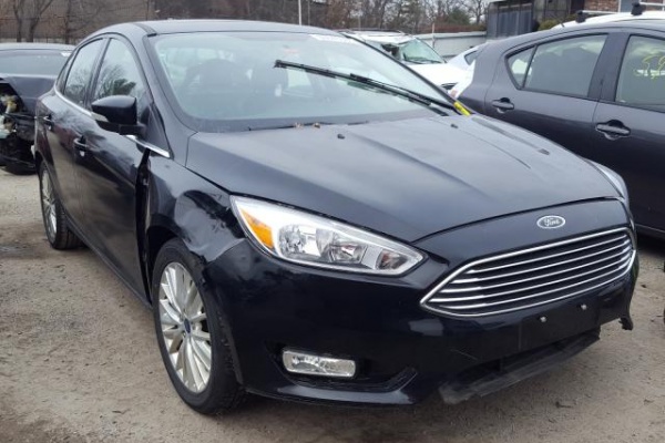 фото Ford Focus TITANIUM