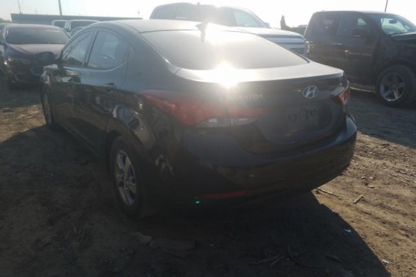 фото Hyundai Elantra SE