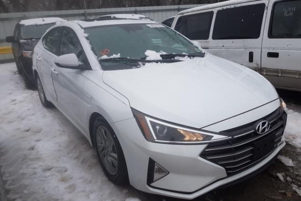 фото Hyundai Elantra SEL