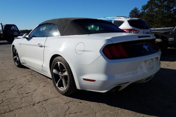 фото Ford Mustang