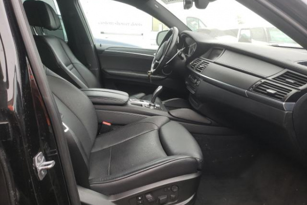 фото BMW X6 M