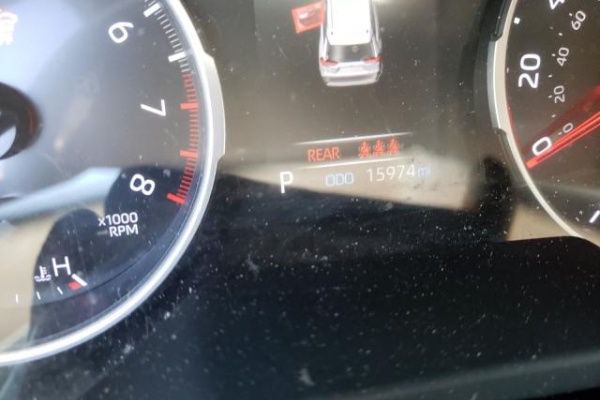 фото Toyota RAV4 LE