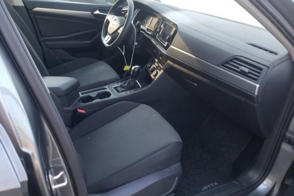 фото Volkswagen Jetta S