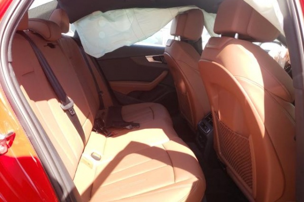 фото Audi A4 Premium Plus