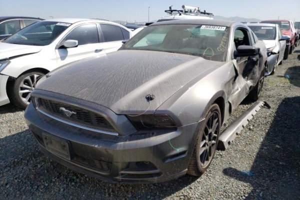 фото Ford Mustang