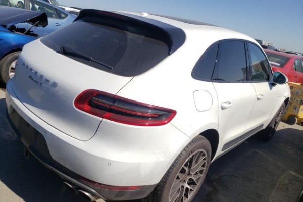 фото Porshe Macan S