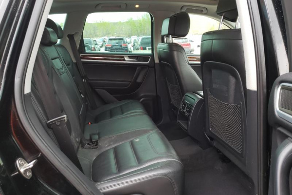 фото Volkswagen TOUAREG V6