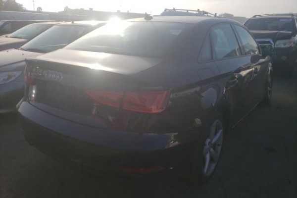 фото Audi A3 Premium