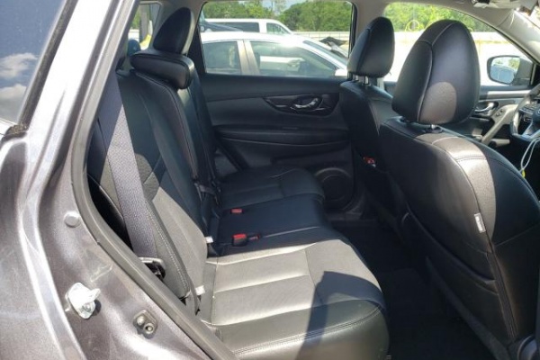 фото Nissan ROGUE S