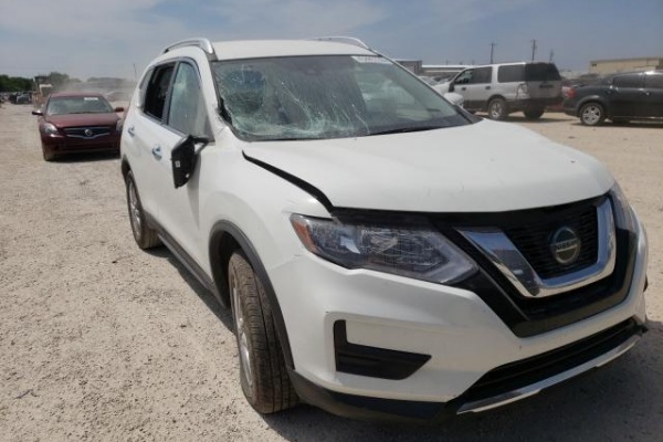 фото Nissan ROGUE S