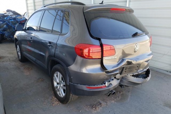 фото Volkswagen TIGUAN