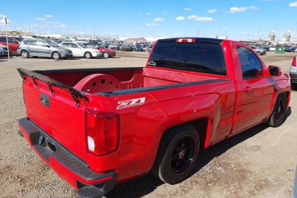 фото Chevrolet Silverado 1500 C