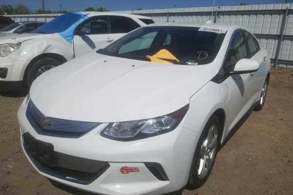 фото Chevrolet Volt LT