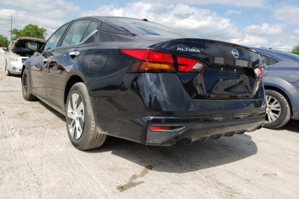 фото Nissan Altima S