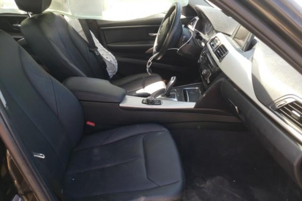 фото BMW 328 I SULEV