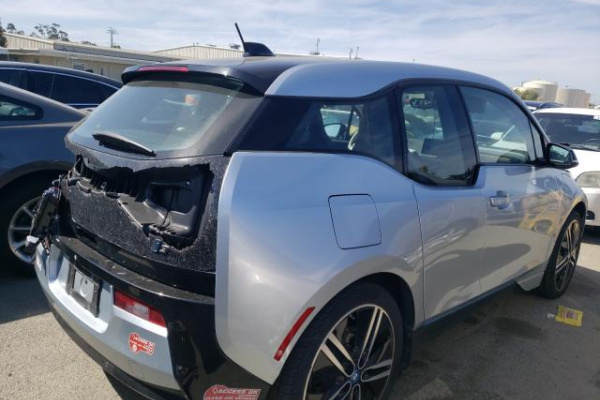 фото BMW I3 REX