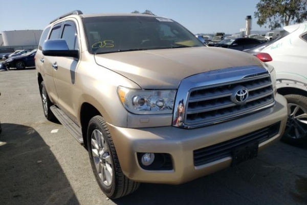 фото Toyota Sequoia PLATINUM