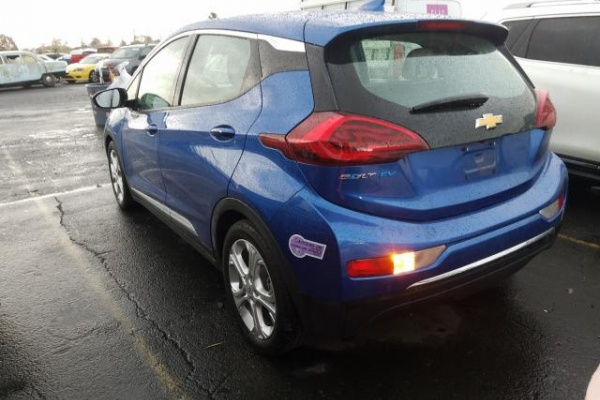 фото Chevrolet Bolt EV PREMIER