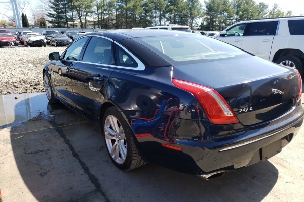 фото Jaguar XJL
