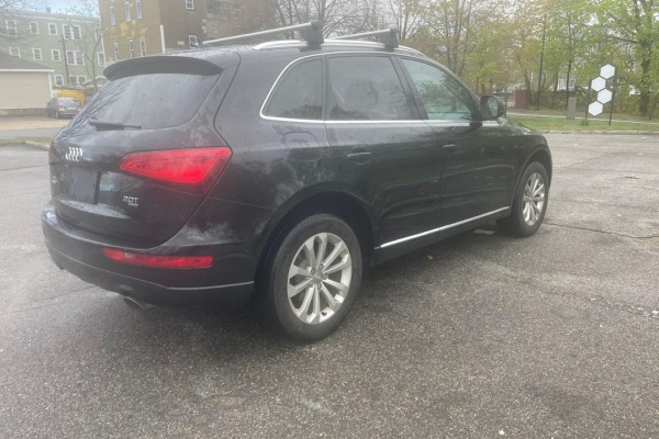 фото Audi Q5 PREMIUM