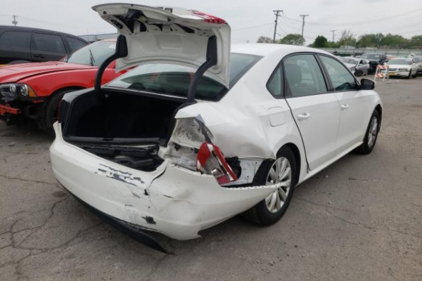 фото Volkswagen Passat S