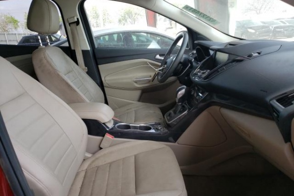 фото Ford Escape TITANIUM