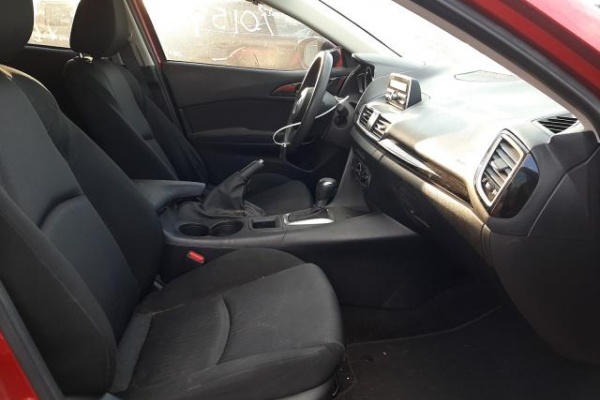 фото Mazda 3 SPORT