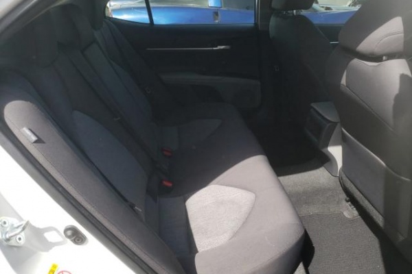 фото Toyota Camry L