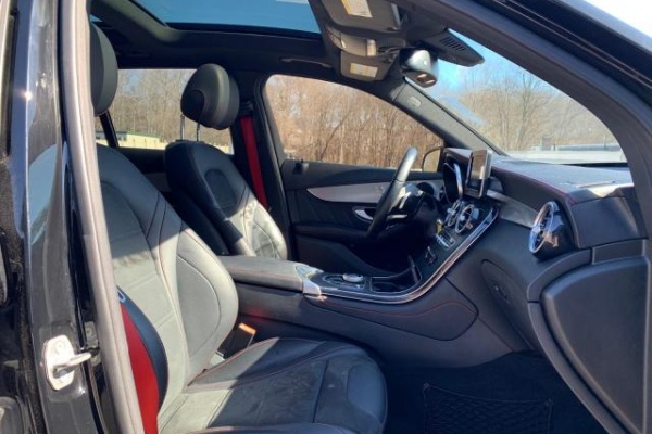 фото Mercedes-AMG GLC 43 4MATIC