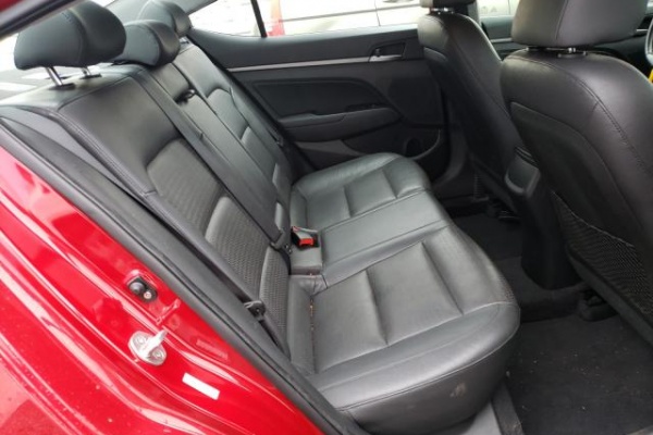 фото Hyundai Elantra SEL