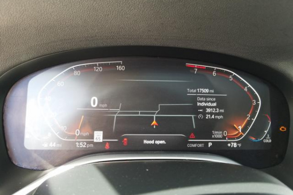 фото BMW 740 XI