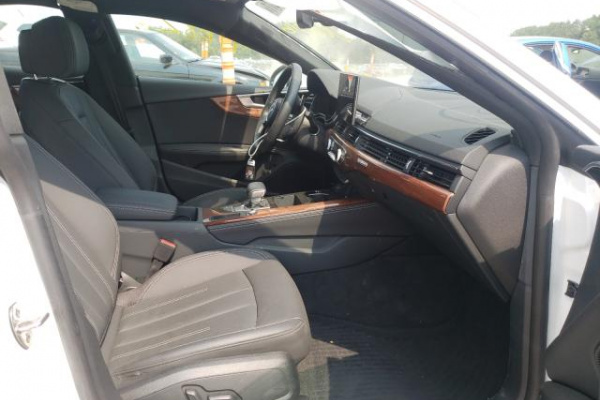 фото AUDI A5 PREMIUM PLUS