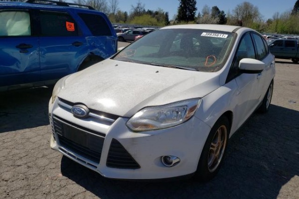 фото Ford Focus SE