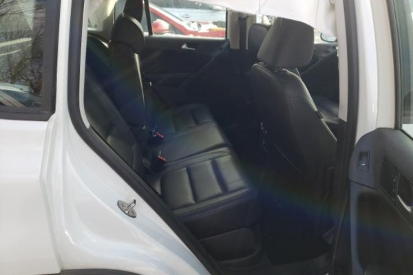 фото Volkswagen TIGUAN