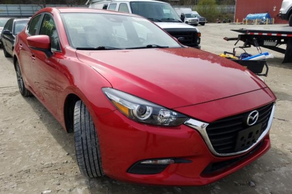 фото Mazda 3 TOURING