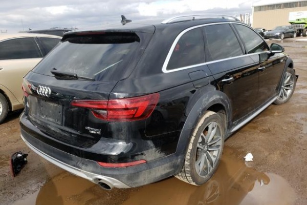 фото Audi A4 Premium Plus ALLROAD