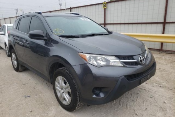 фото Toyota RAV4 LE