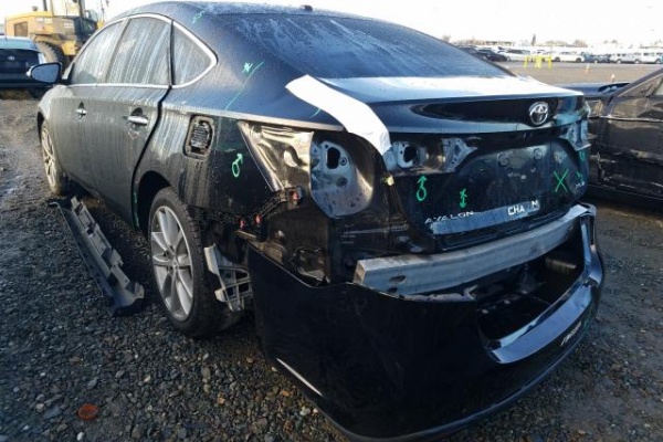 фото Toyota AVALON XLE