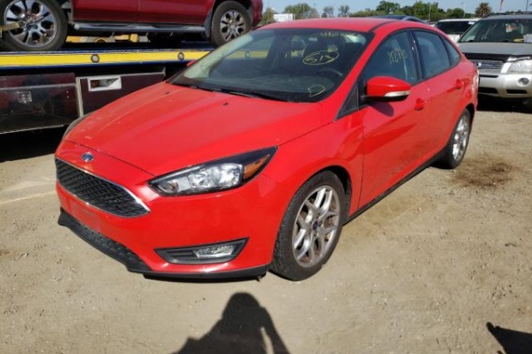 фото Ford Focus SE