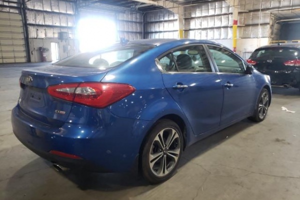фото Kia FORTE EX
