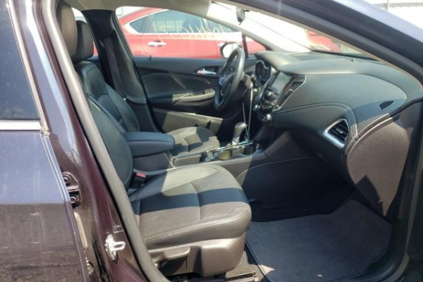 фото Chevrolet Cruze PREMIER