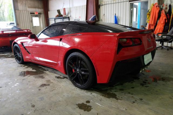 фото CHEVROLET CORVETTE STINGRAY 2LT